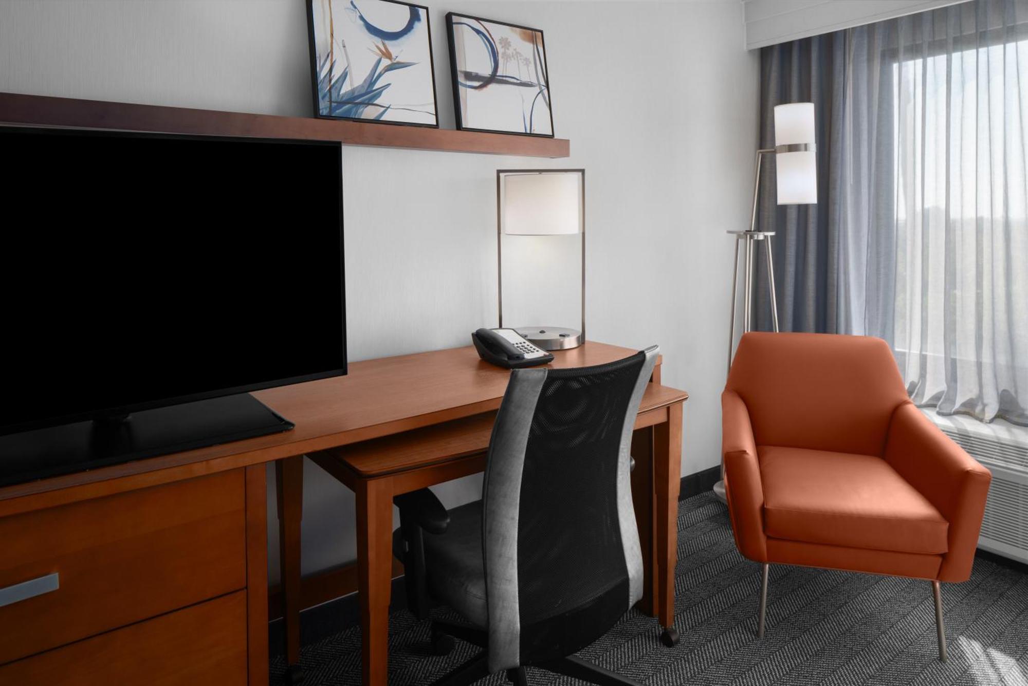 Courtyard By Marriott Cypress Anaheim / Orange County Hotel Exterior foto